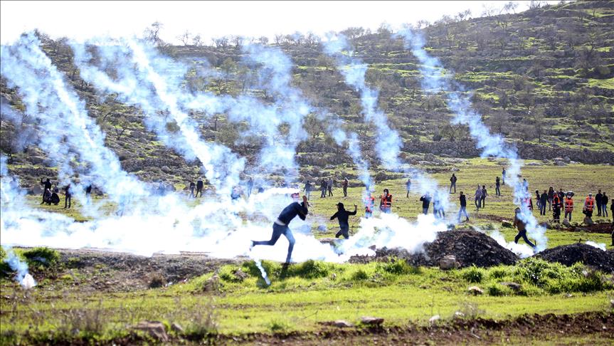 إصابة 20 فلسطينياً برصاص الإحتلال الإسرائيلي قرب الحدود الشرقية لقطاع غزّة